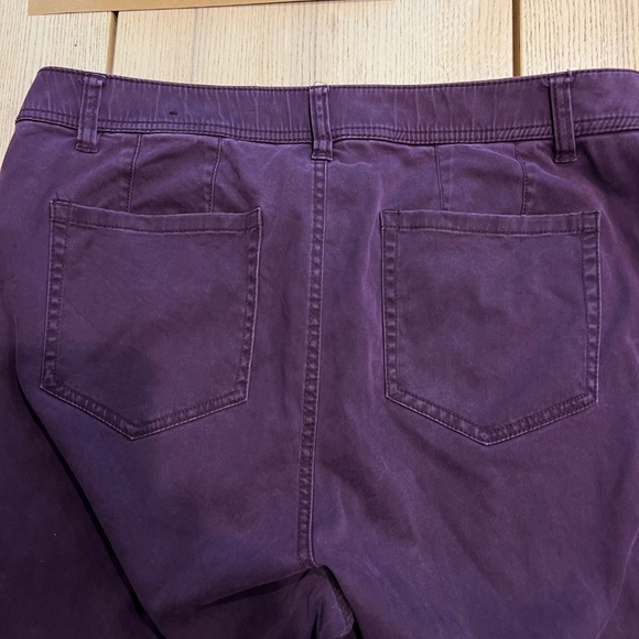 Lane Bryant Women's Plum Tapered jeans Size 16 Raw Hem Zip Ankle High Rise pants - Picture 6 of 14